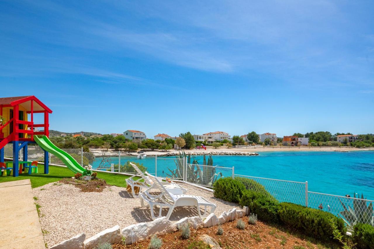 Apartments Villa Zrinka - Last Season Ever! Rogoznica  Bagian luar foto